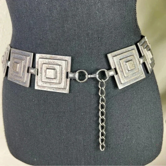 Escada Women’s Vintage Designer Geometric Silver/Black Antique Metal Chain Belt - Picture 10 of 14